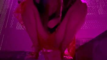 European stepmom artemisia love showing her legs outdoor