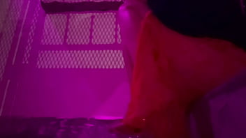 European stepmom artemisia love showing her legs outdoor