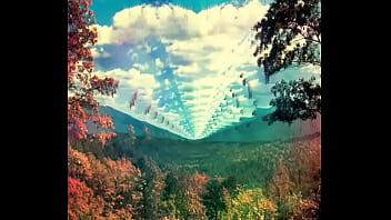 Como me mama esta canción