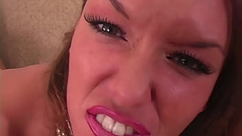 I've made it my mission to search the globe for the most voluptuously beautiful females