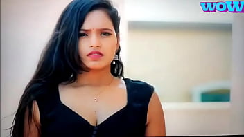 Girlfriend ask her boyfriend to love her