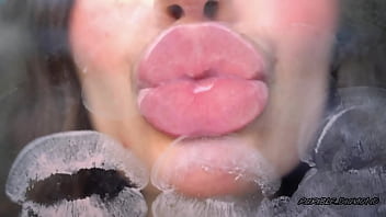 Sensual creamy nude lipgloss kiss