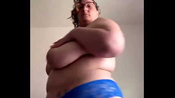 Only 6 people away from 2900 followers i am so thankful for all your love and support to be able to show my body off a