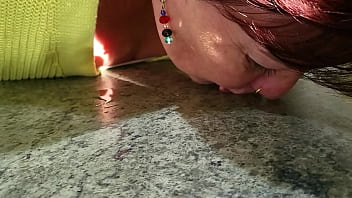 Nz trashy sub told to guzzle up the spilt by her master