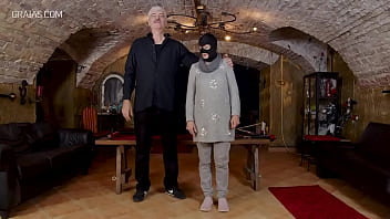 Testing an obedient sub