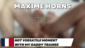 Quand un daddy expérimenté qui n'a pas honte de se montrer me prend en main je sais aussi lui rendre la pare