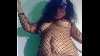 Big booty excite dance