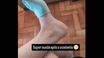 Quem gostaria de sentir o cheiro desse pezinho