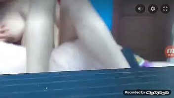 Luna 69 masturbandose con ganas