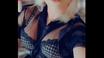 Tu veux me voir jouer avec mes sextoys abonne toi rattrapage de contenu