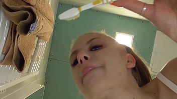 Princess kirstin spit with toothpaste on you