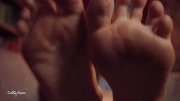 Worship my feet in the library