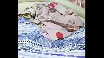 Amateur masturbation squirt