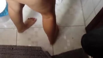 Comendo Minha Putinha Em Pe thumbnail