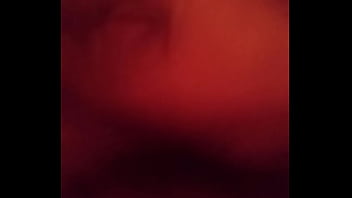 Petite Branlette Solo Canapé thumbnail