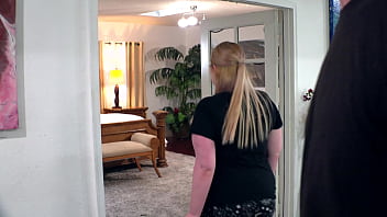 Blonde bbw luna storm tricks the landlord into hot sex jm1334