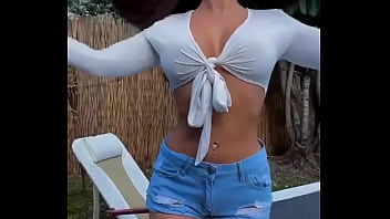 You see me by the pool wyd wrong answers only