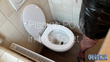 Pissing pov in the toilet