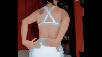 La llaman rous aquino en las redes sociales