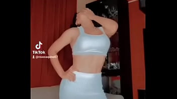 La llaman rous aquino en las redes sociales