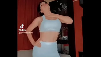 La llaman rous aquino en las redes sociales