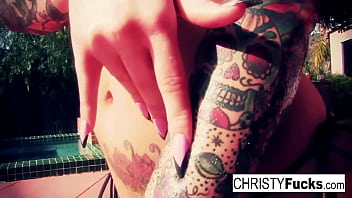 Brunette babe gets wet