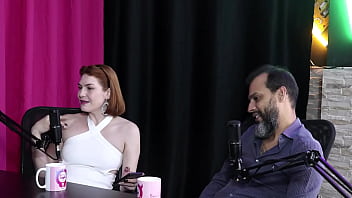 O Fetiche Estranho De Um Cliente Era Bater Na Bunda E Acha Complicado Fazer O Ballbusting E A Proposta Pro Liberal Reh Queen & Kstro Sheer Red thumbnail