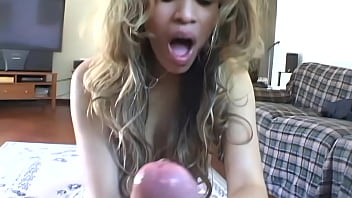 Nikki beautiful milf sucking ball and fuck
