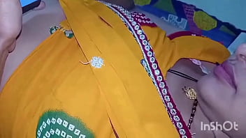 Jijaji ne mujhe farsh par litakar bahut buri tarah se choda