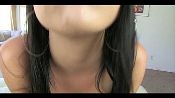 Babe sucks a mean dick 060