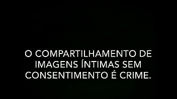 Gostosa da unesp tomando banho