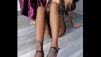 New teaser gratuit vidéo hard solo magic footjob bas collants nylons no