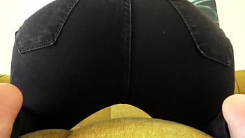 Smell my farts as i blast them right into your face