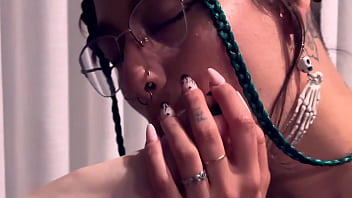 I am looking for someone to lick my feet