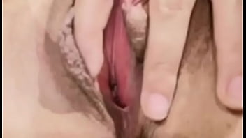 Tocando me un poquito