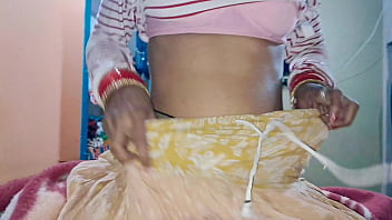 Horny indian babe secretly fucked by lover before tying the knot