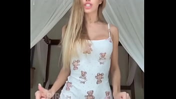 This trend's missing one key ingredient you preferably standing very close behind me