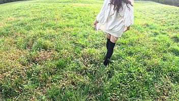 I walk and strip naked in the middle of nature and the neighbors see me