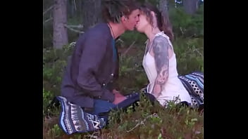 A while back me and jondala42990193 started a collab together and recently we decided to go on adventures as well of cou