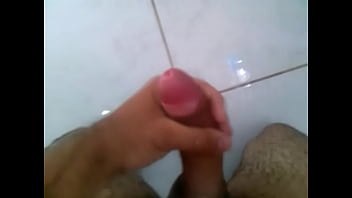 Me masturbando por vc