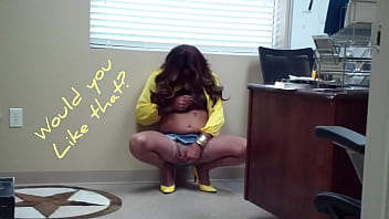 Tranny Secretary Playing thumbnail