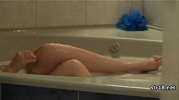 Young amateur couple banging