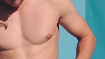 Tom Holland Provocante Demais Com Seu Corpo Gostoso thumbnail