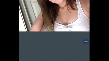 Chica en ropa interior