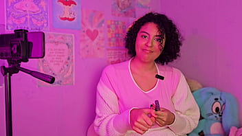 Me observando trocar de roupa em silêncio