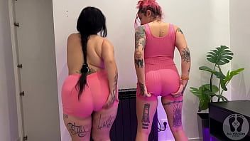 Gg Huge Boobs Jumping Tits Belly Fetish Ass Shaking Preview thumbnail
