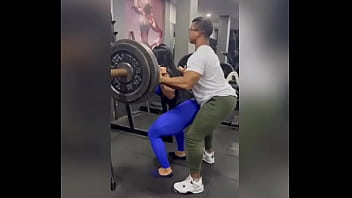 La encontré por dónde trabajo