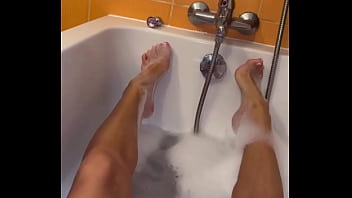 Sexy bath