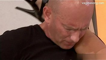 Sexy amateur swallow