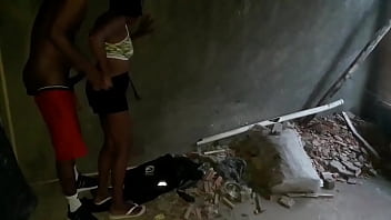 Novinha de shortinho da favela no rio de janeiro fudendo na casa abandonada Novinha de shortinho da favela no rio de janeiro fudendo na casa abandonada